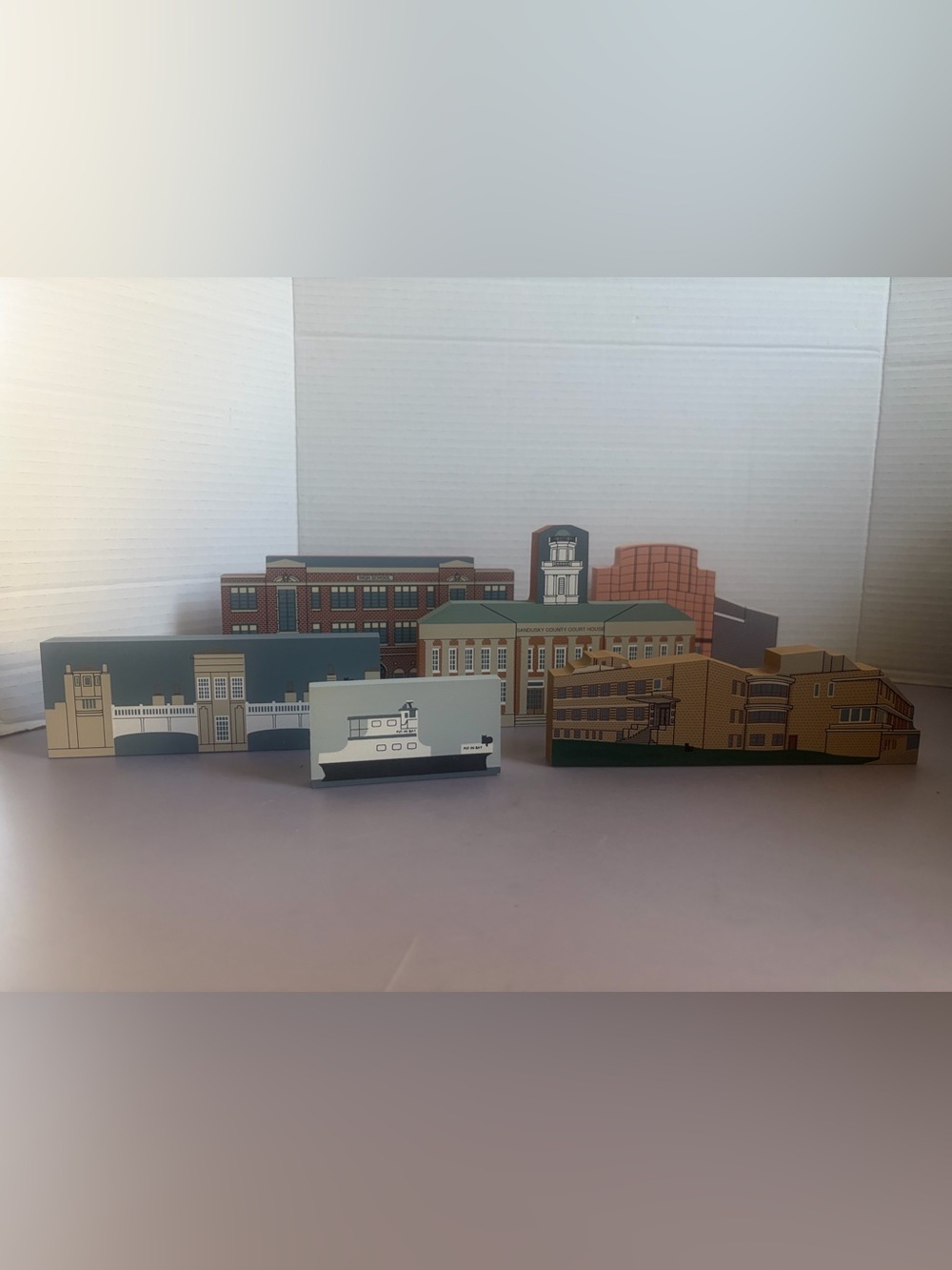 The Cats Meow Ohio Cityscape Set - Neutral Multi-Color